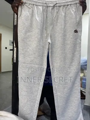 Alo Two Pieces Travel Suit