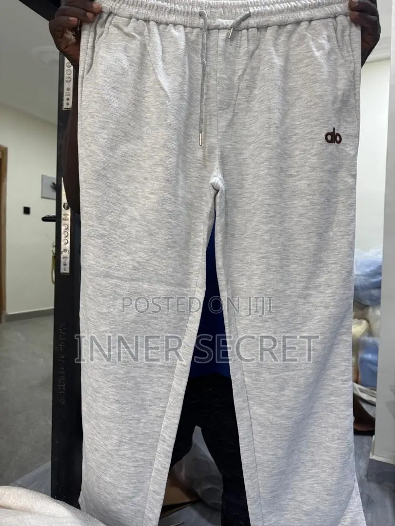 Alo Two Pieces Travel Suit