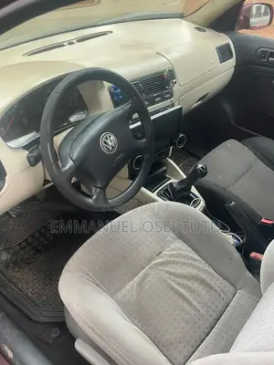 Volkswagen Golf 1.9 TDi 2000 Red