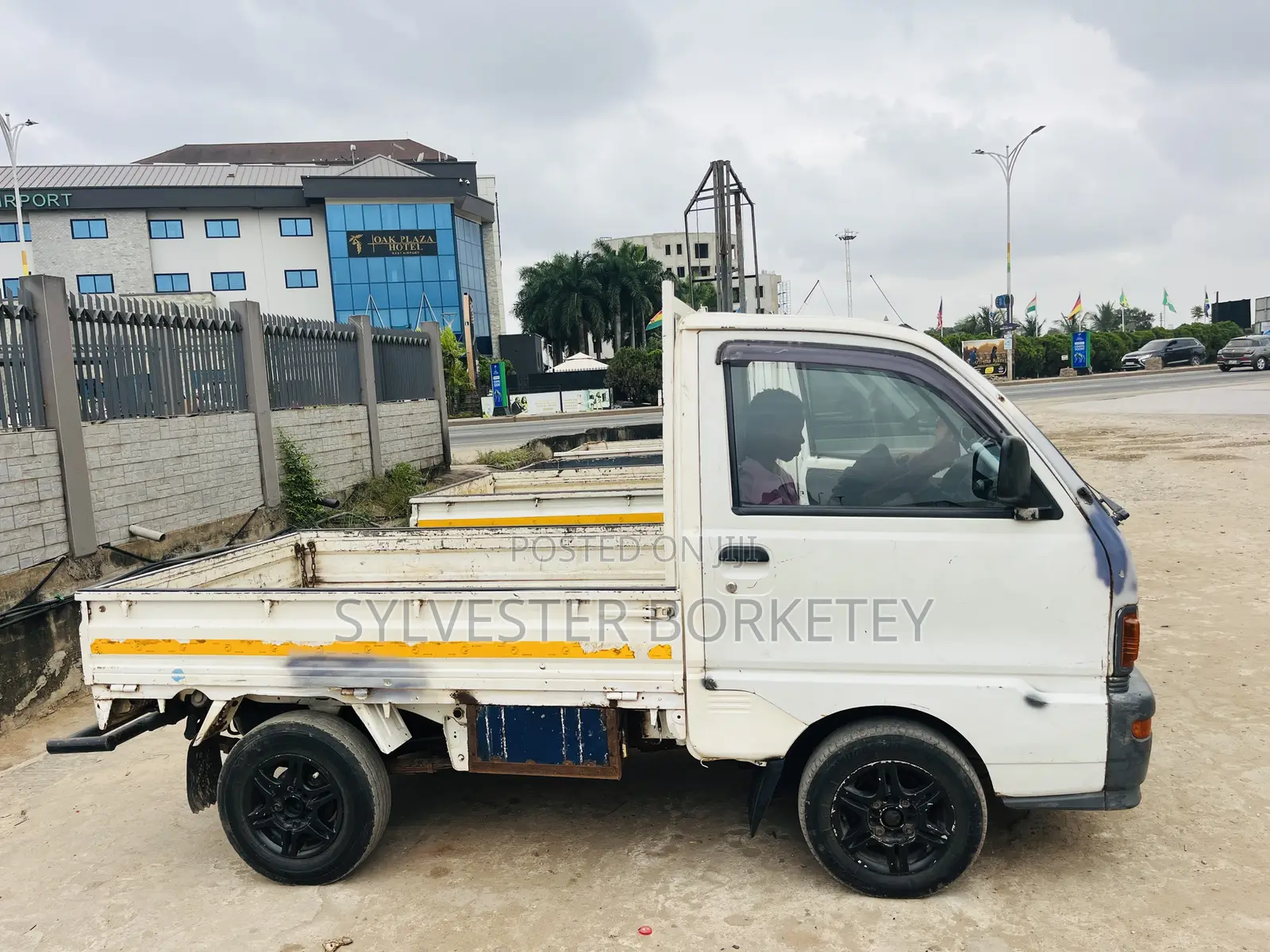 Mitsubishi Minicab