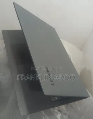 Laptop Lenovo V130-15IKB 8GB Intel Core i5 SSD 256GB