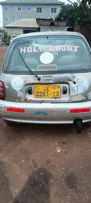 Nissan March 2013 Silver