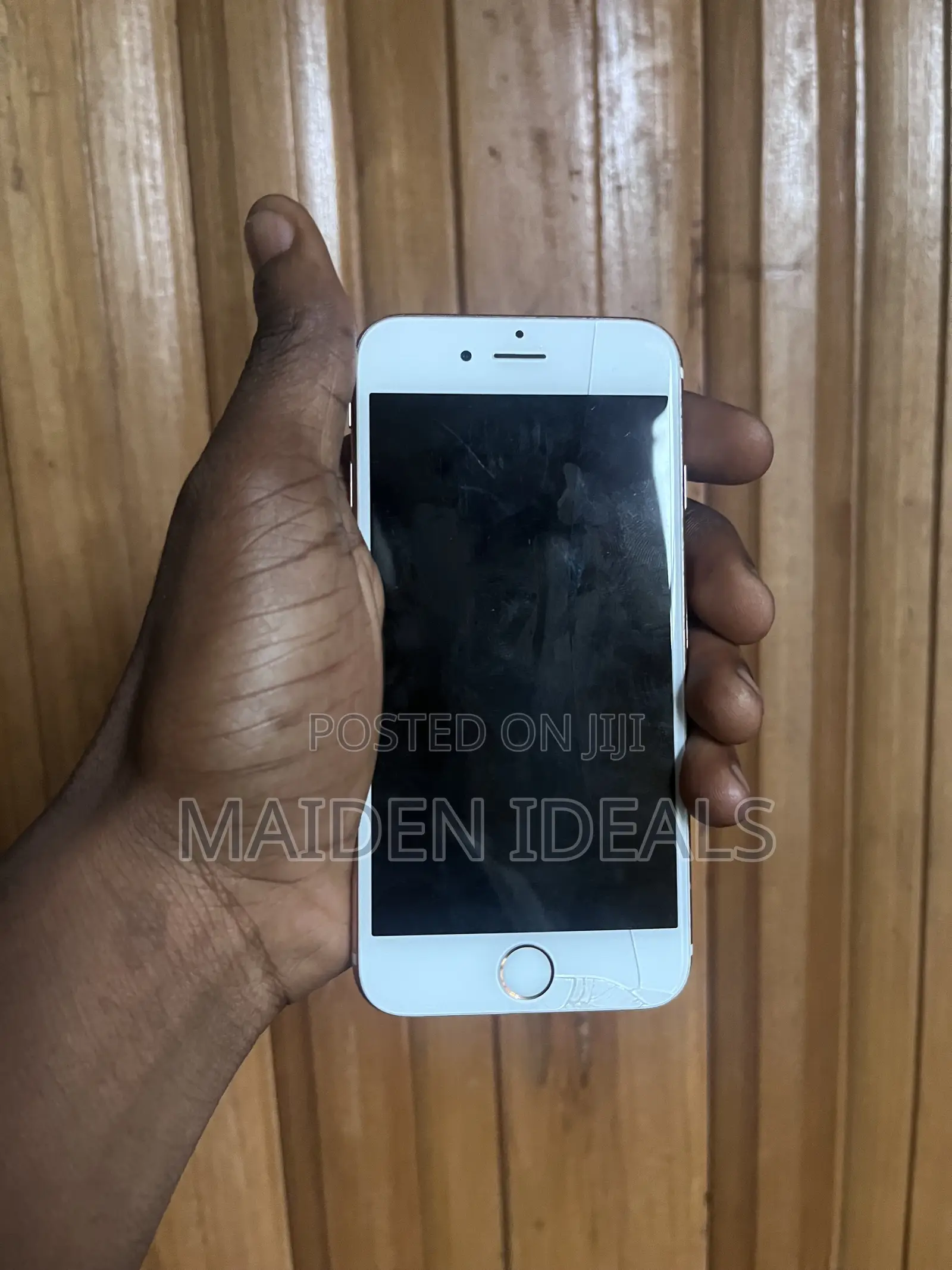Apple iPhone 6s 32 GB Rose Gold