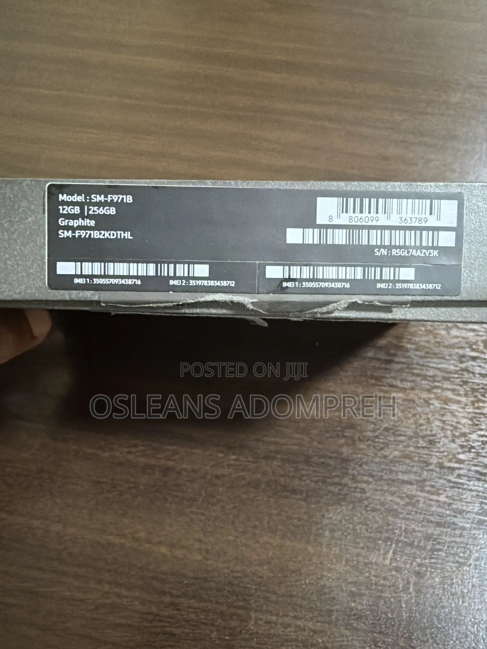 New Samsung Z 16 GB Graphite