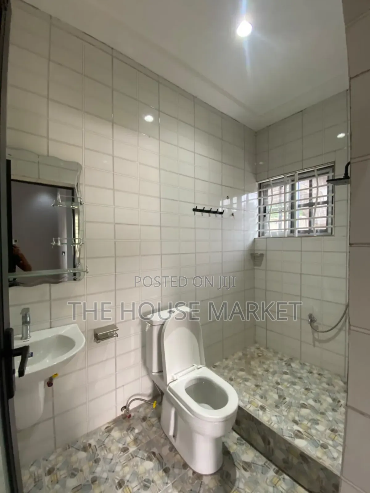 2bdrm House in Asaman Kakraba, Tarkwa Nsuaem for rent