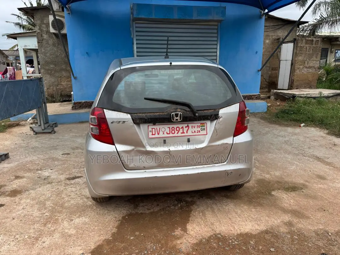 Honda Fit 2010 Silver