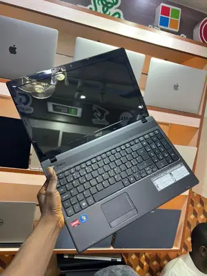 Laptop Acer Aspire 5742G 8GB Nvidia HDD 256GB