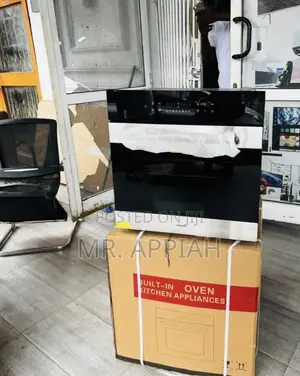 Efficient Kenwood 90cm Built in Oven(Tempered Glass).