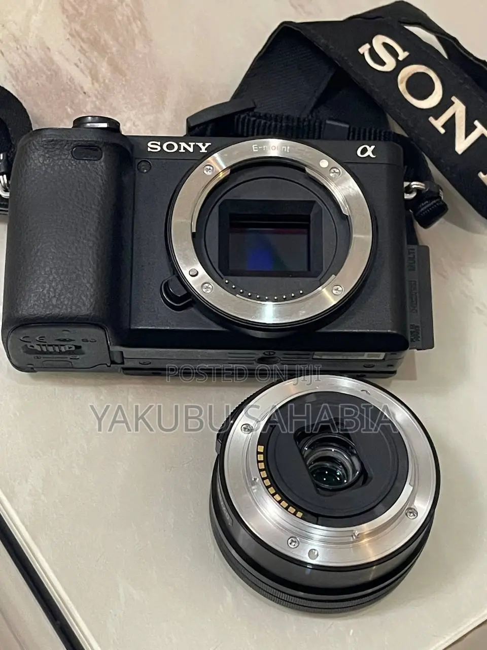 Sony A6400 Mirrorless Camera With 16-50mm F/3.5-5.6 OSS Lens Kit