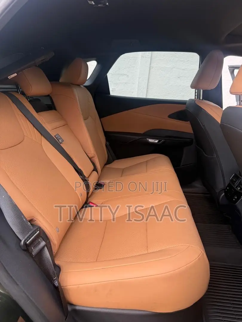 Lexus RX 350 AWD 2025 Green
