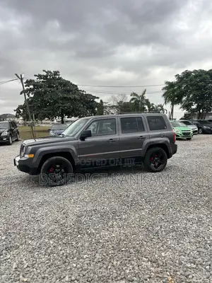 Jeep Patriot Latitude 4x4 2016 Black