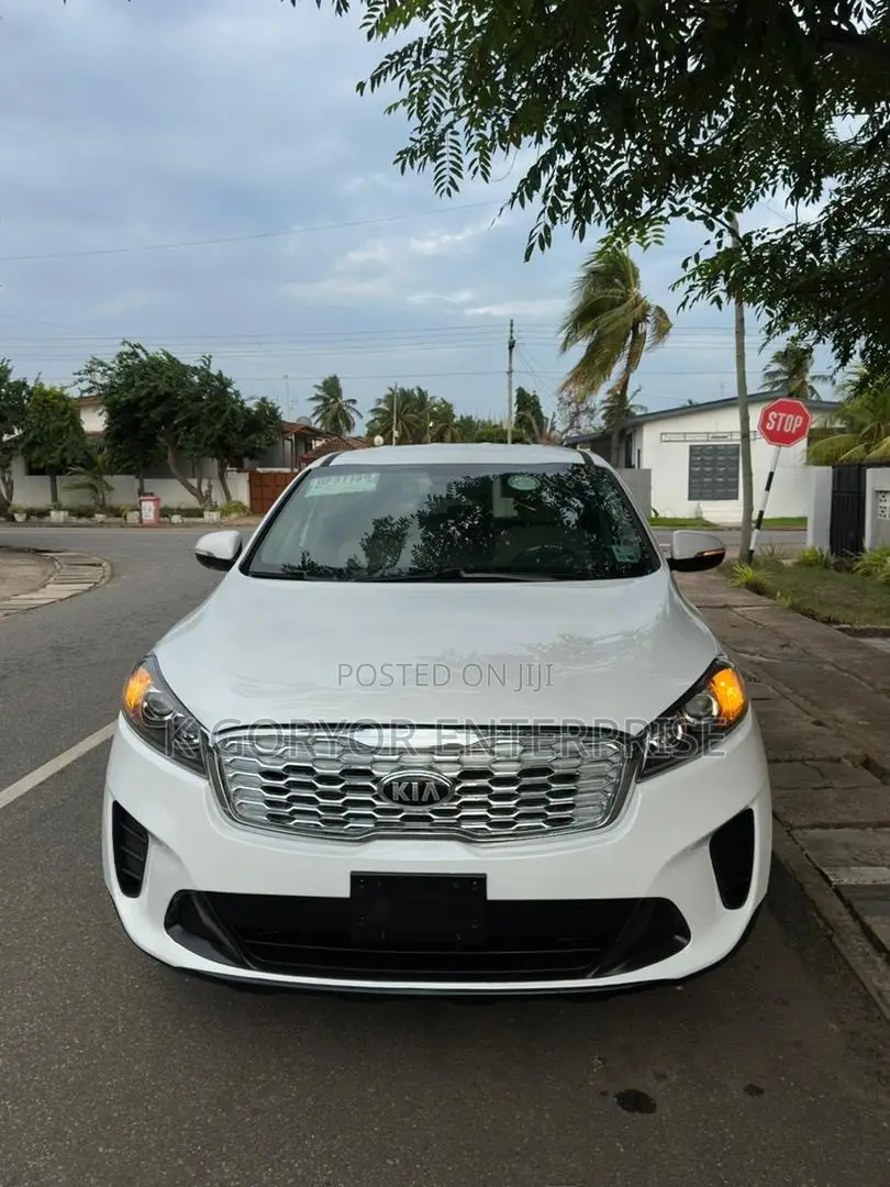 Kia Sorento 2019 White