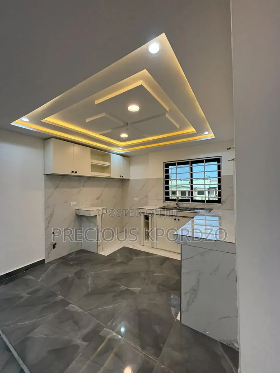 3bdrm Apartment in Ashiyie Adenta, Frafraha for rent