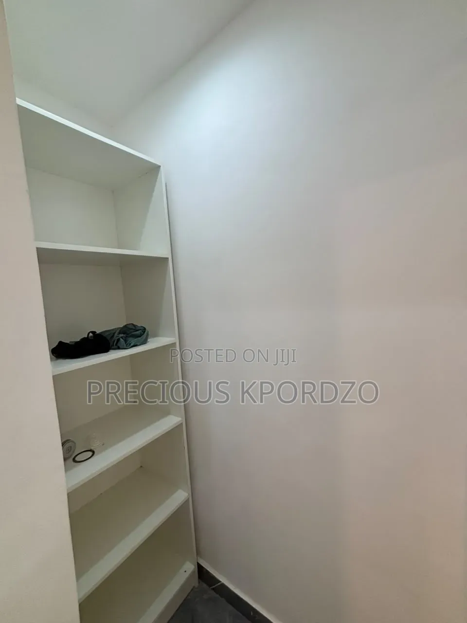 3bdrm Apartment in Ashiyie Adenta, Frafraha for rent