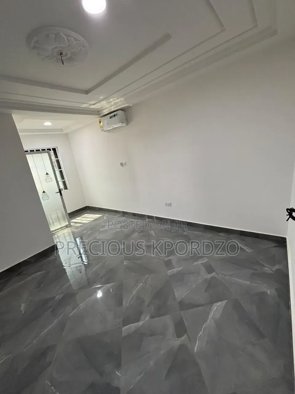 3bdrm Apartment in Ashiyie Adenta, Frafraha for rent