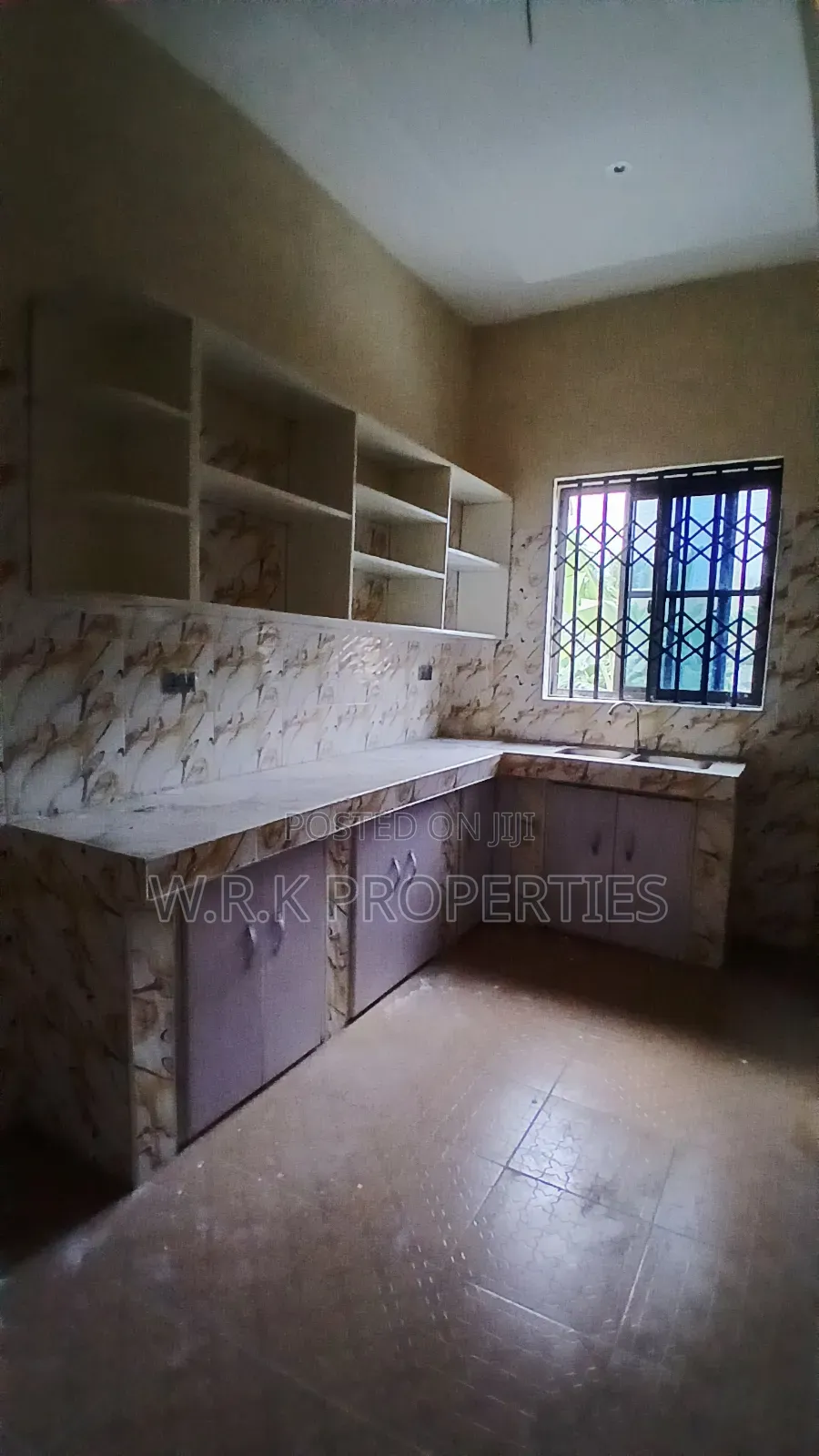 2bdrm Apartment in Apenkwa Estate, New-Juaben Municipal for rent