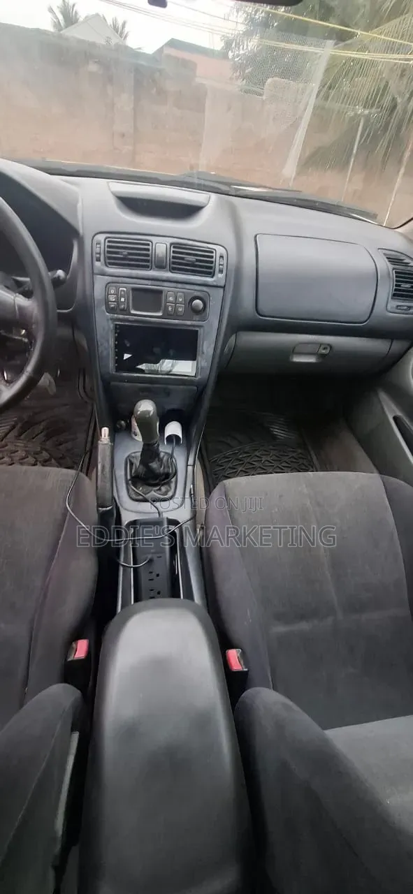 Mitsubishi Galant 2.4 2001 Silver