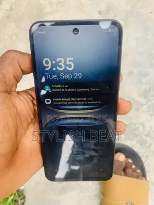 Tecno Spark Go 2 64 GB Silver