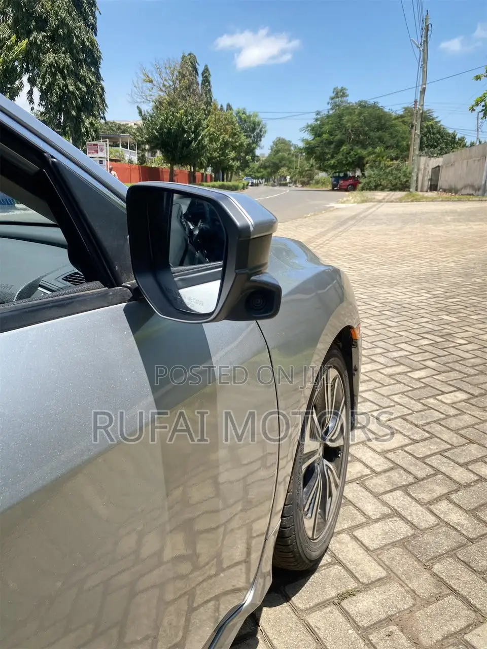 Honda Civic EX 4dr Hatchback (1.5L 4cyl) 2017 Silver