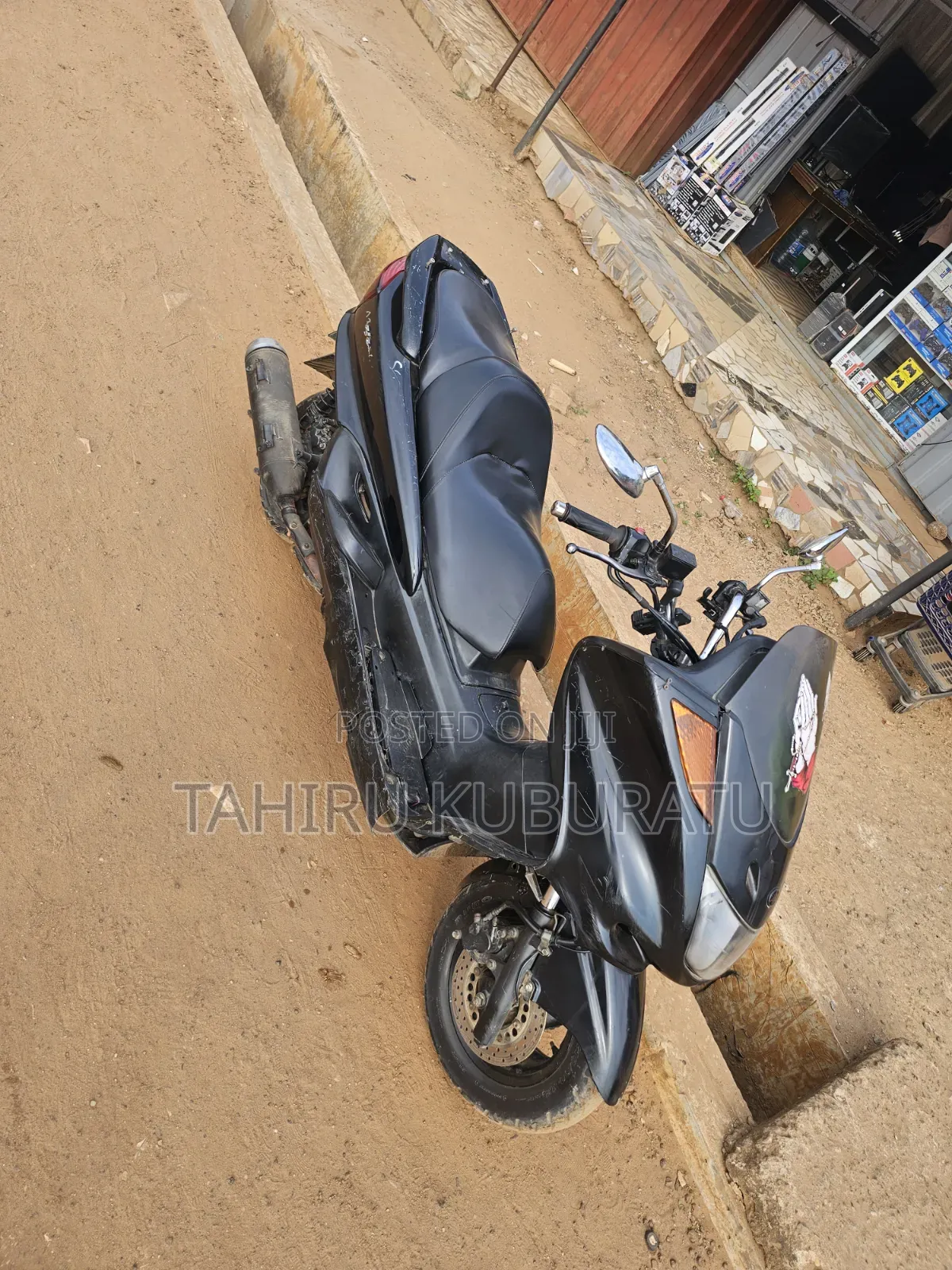Yamaha Majesty 2024 Black