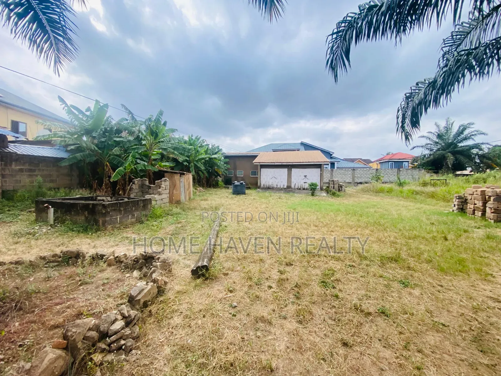 100/130 Size Land for Sale at Dome Parakou Estate