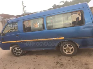 Hyundai H-100 2004 Blue