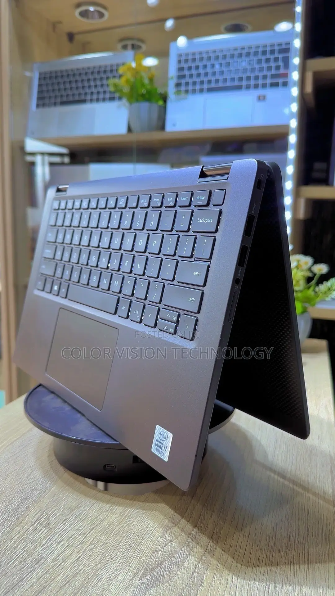 Laptop Dell Latitude 7400 2-in-1 16GB Intel Core i7 SSD 256GB