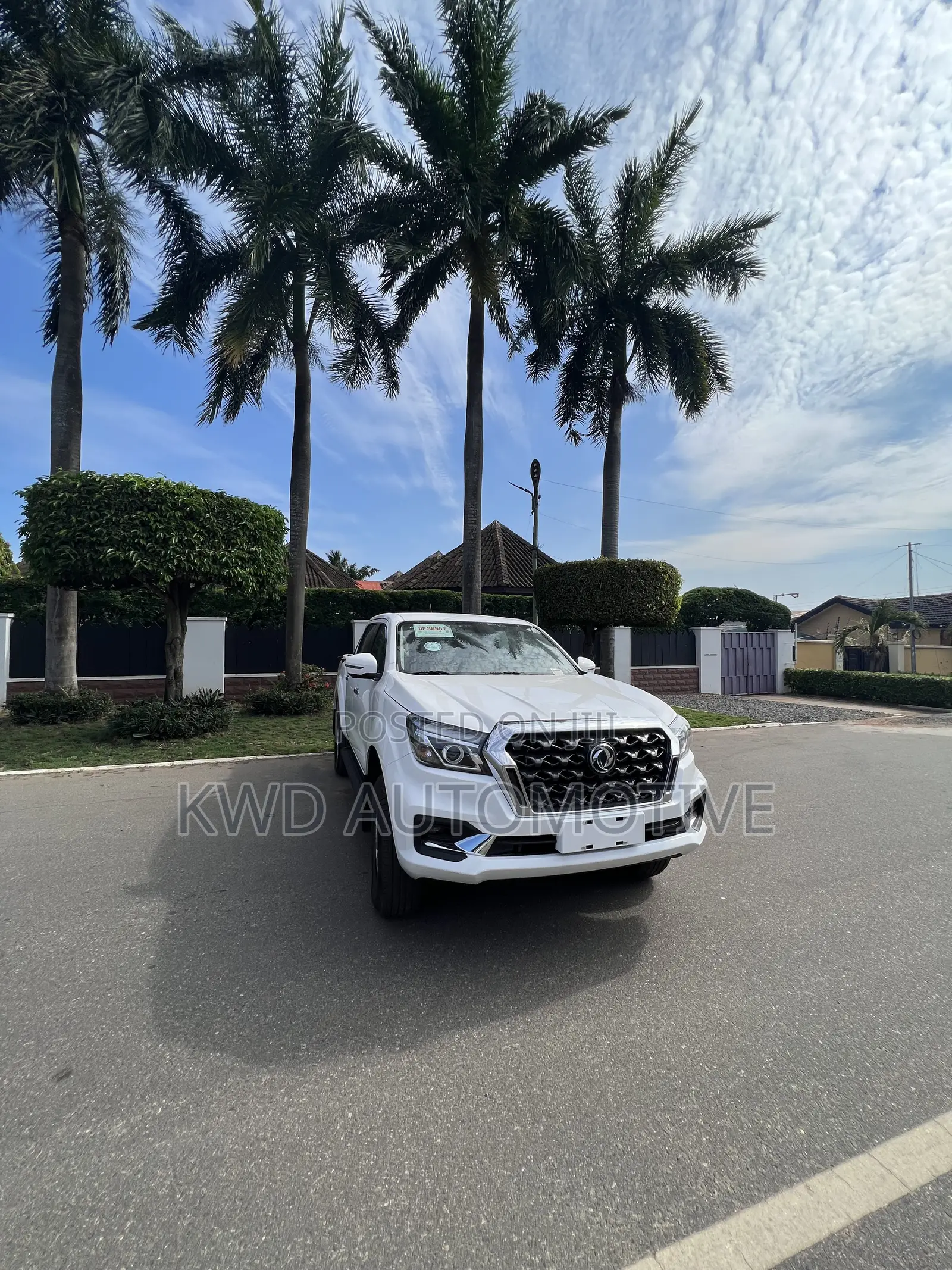 New Dongfeng Rich Excellence Edition 2026 White