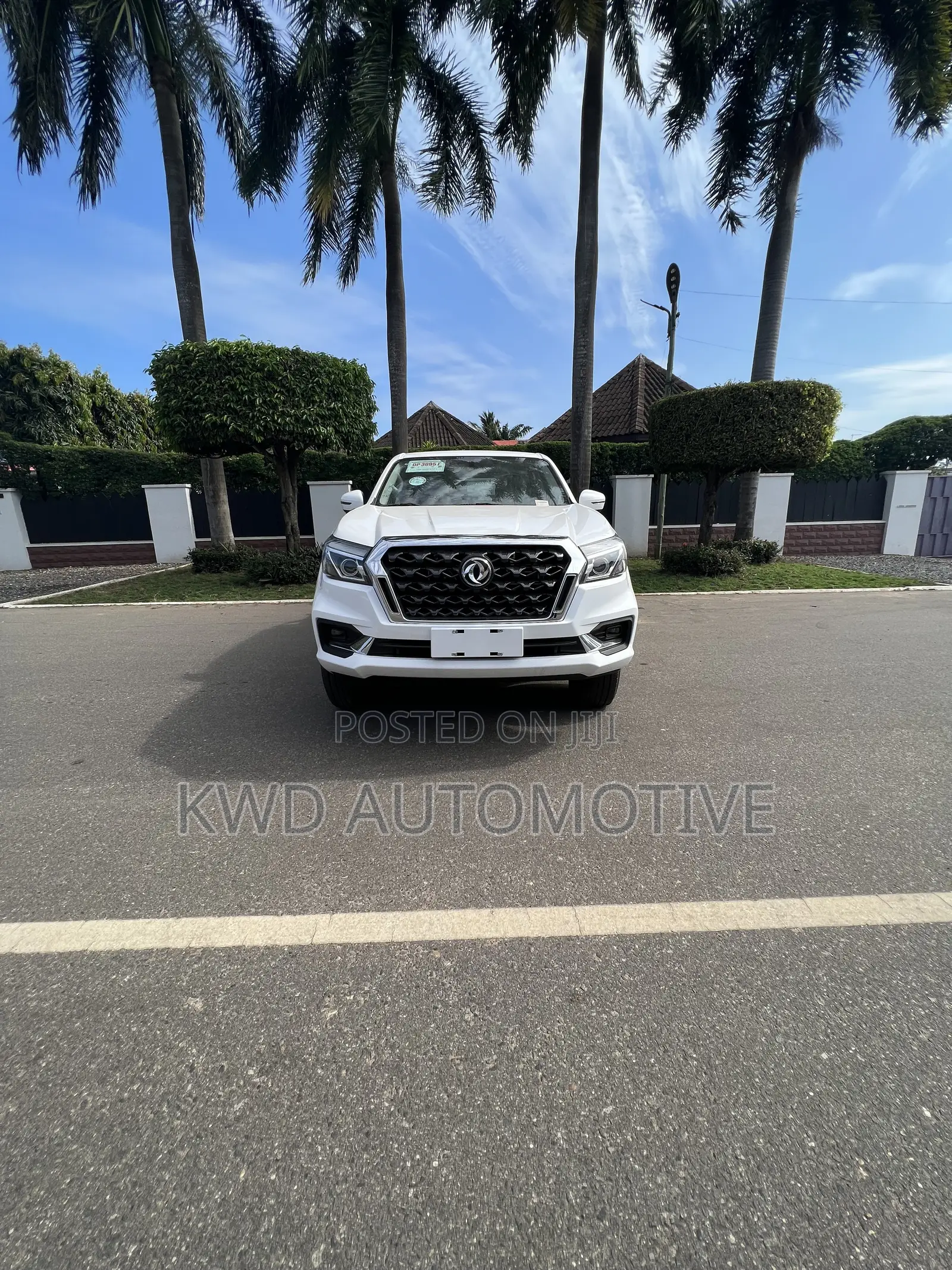 New Dongfeng Rich Excellence Edition 2026 White