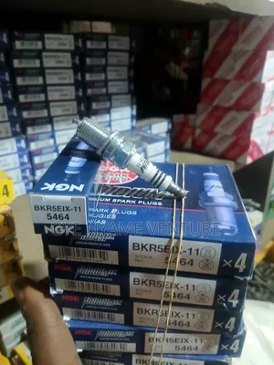 Original NGK Iridium IX Spark Plugs BKR5EIX-11 (Stock 5464) – P of 4