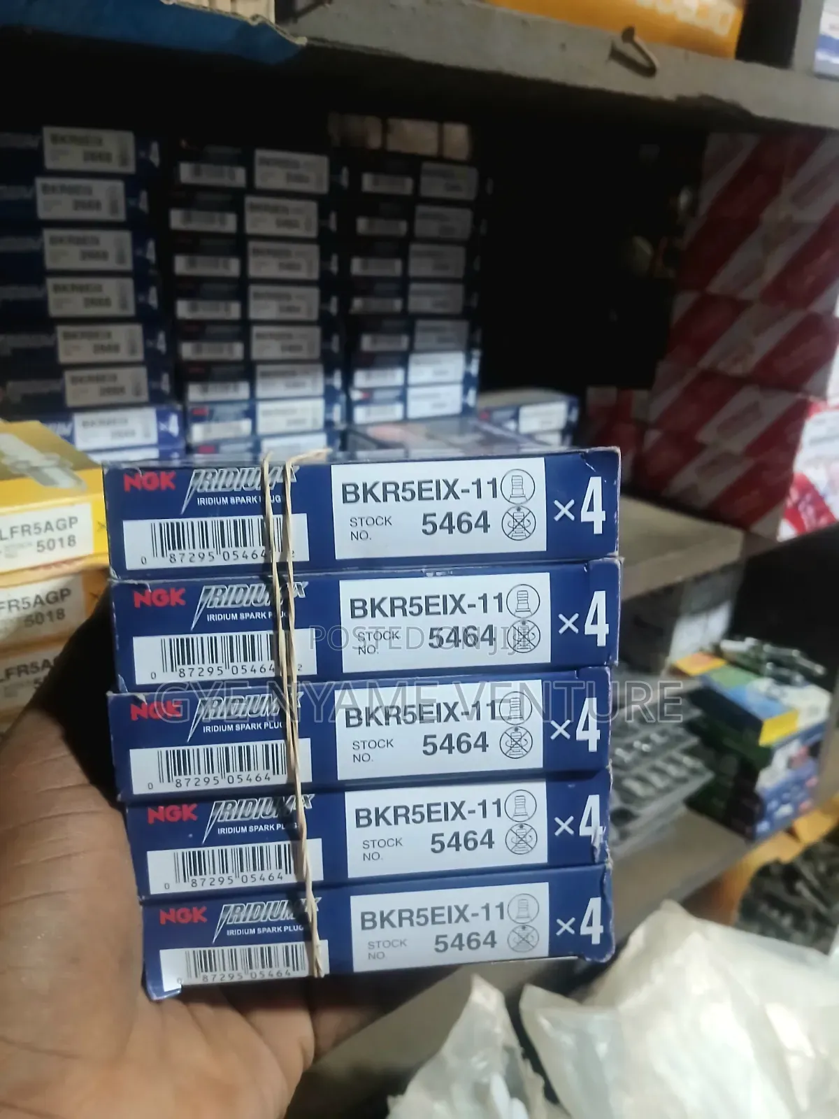 Original NGK Iridium IX Spark Plugs BKR5EIX-11 (Stock 5464) – P of 4