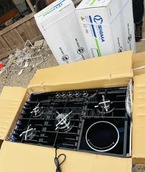 Get Premium Kenwood 90cm 4 Gas + 1 Electric Hob