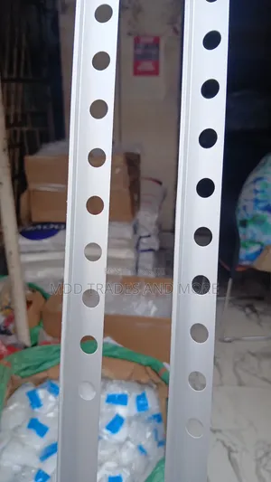 Normal L-Metal Strip