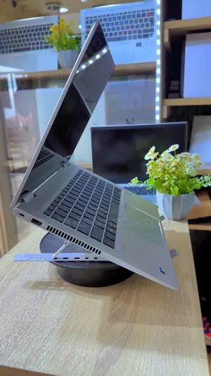 Laptop HP ProBook 440 G9 8GB AMD Ryzen 3 SSD 256GB