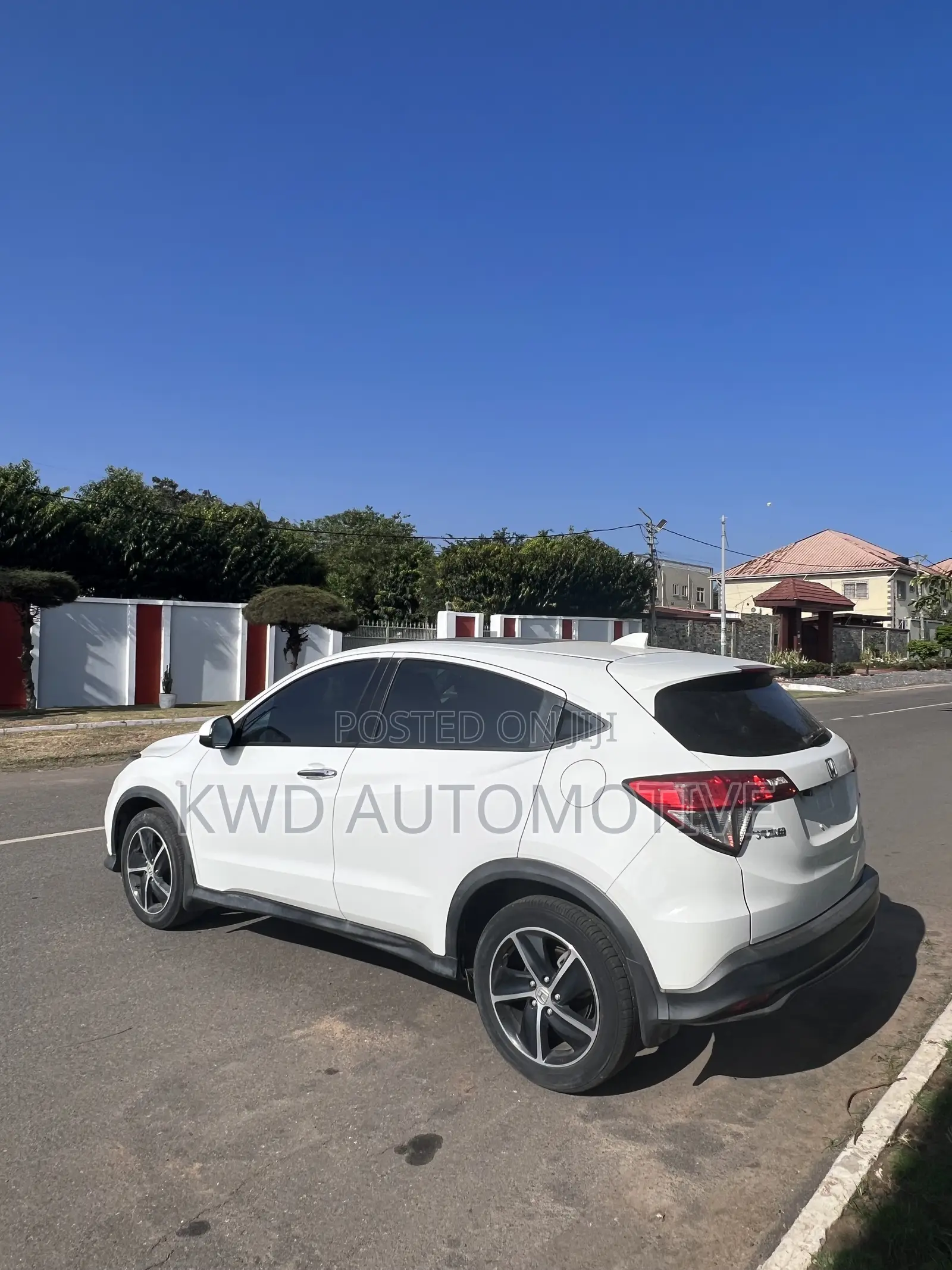 Honda Vezel 1.5 4WD 2020 White