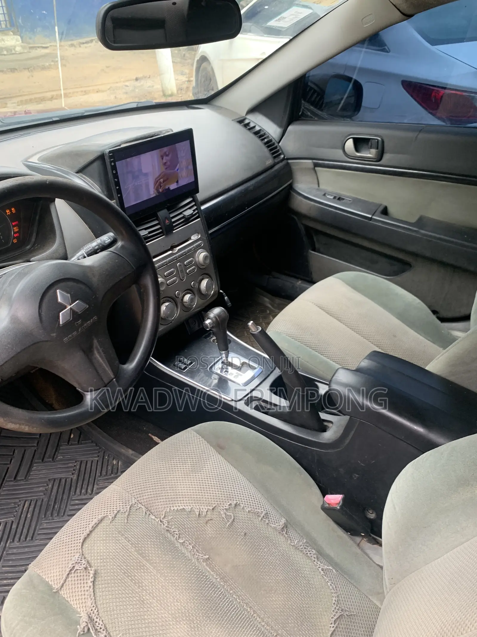 Mitsubishi Galant SE 2011 Red