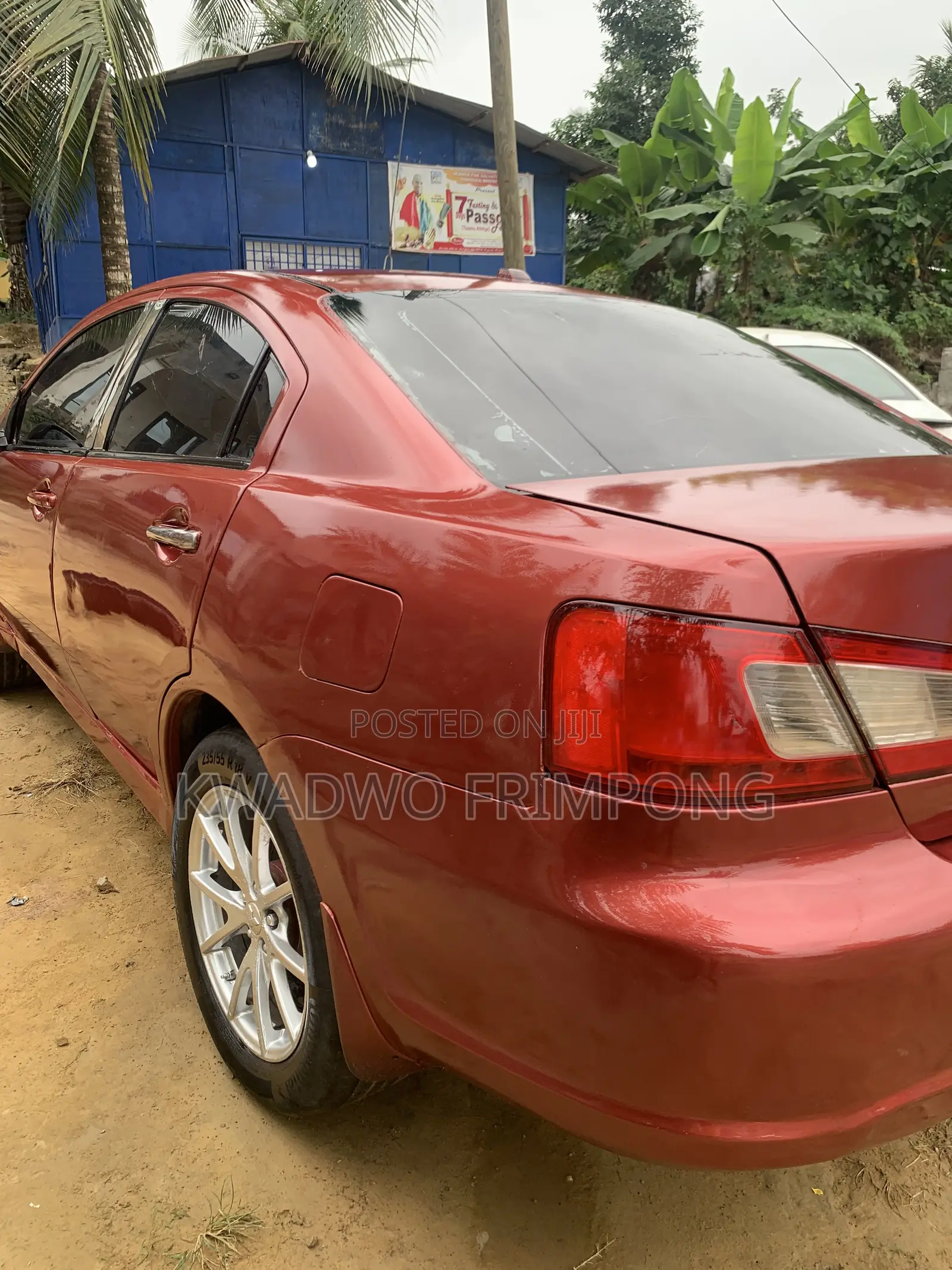 Mitsubishi Galant SE 2011 Red