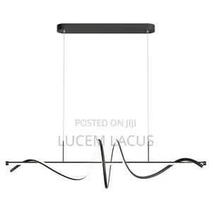 Linear Wave-Shaped Pendant Light