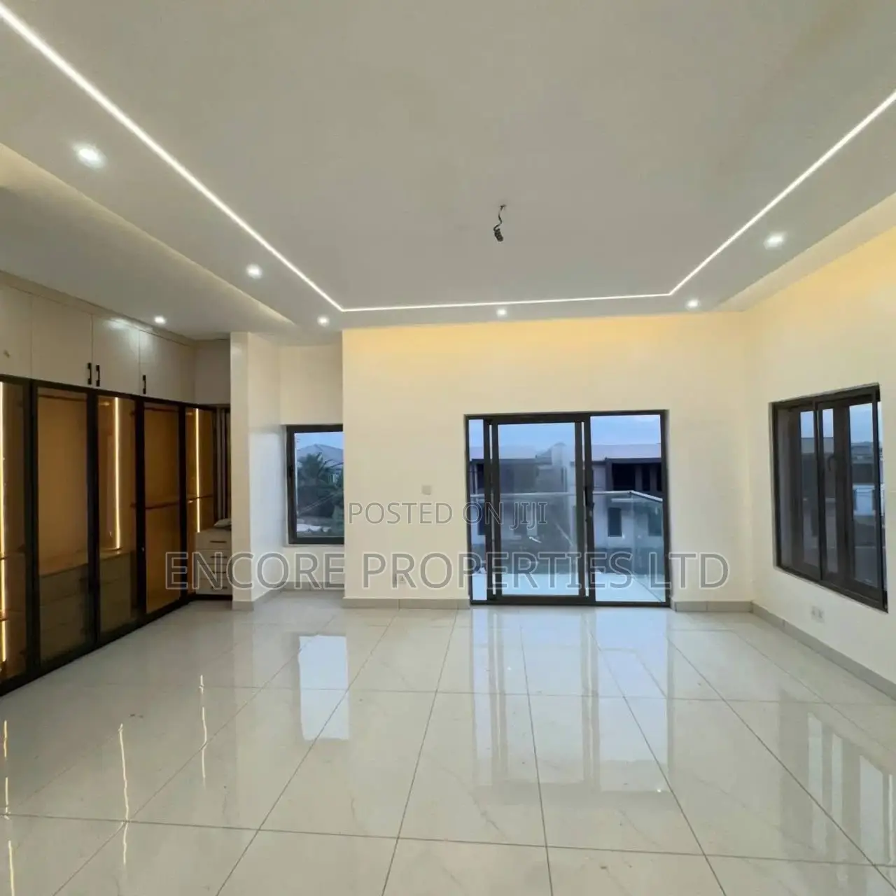 4bdrm House in East Legon for sale