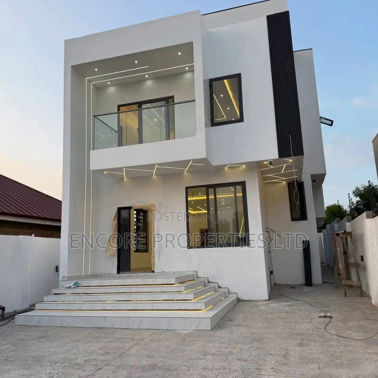4bdrm House in East Legon for sale