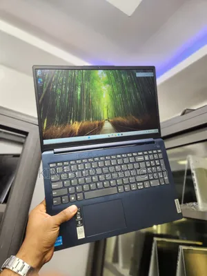 Laptop Lenovo IdeaPad 1 16GB Intel Core Ultra 5 SSD 256GB