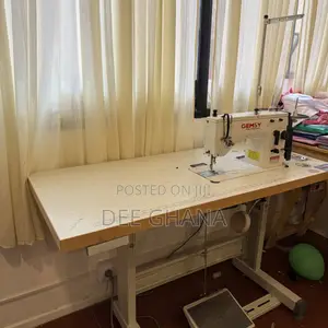 Gemsy Industrial Embroidery Zigzag Machine