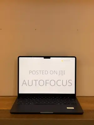 Laptop Apple MacBook Air 2025 M4 16GB Apple M4 SSD 256GB