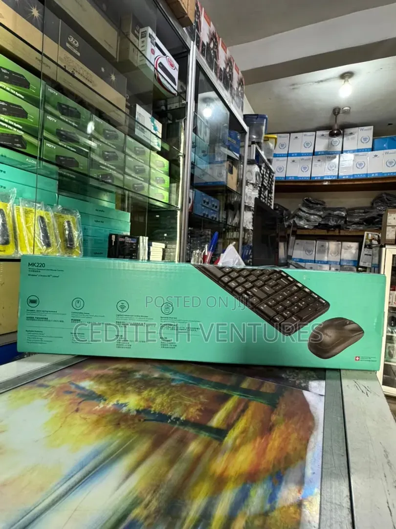 Mk220 Wireless Keyboard and Mouse