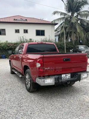 Toyota Tundra SR 4dr Double Cab 4WD LB (5.7L 8cyl 6A) 2015 Red