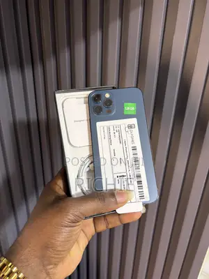 New Apple iPhone 12 Pro 128 GB Blue