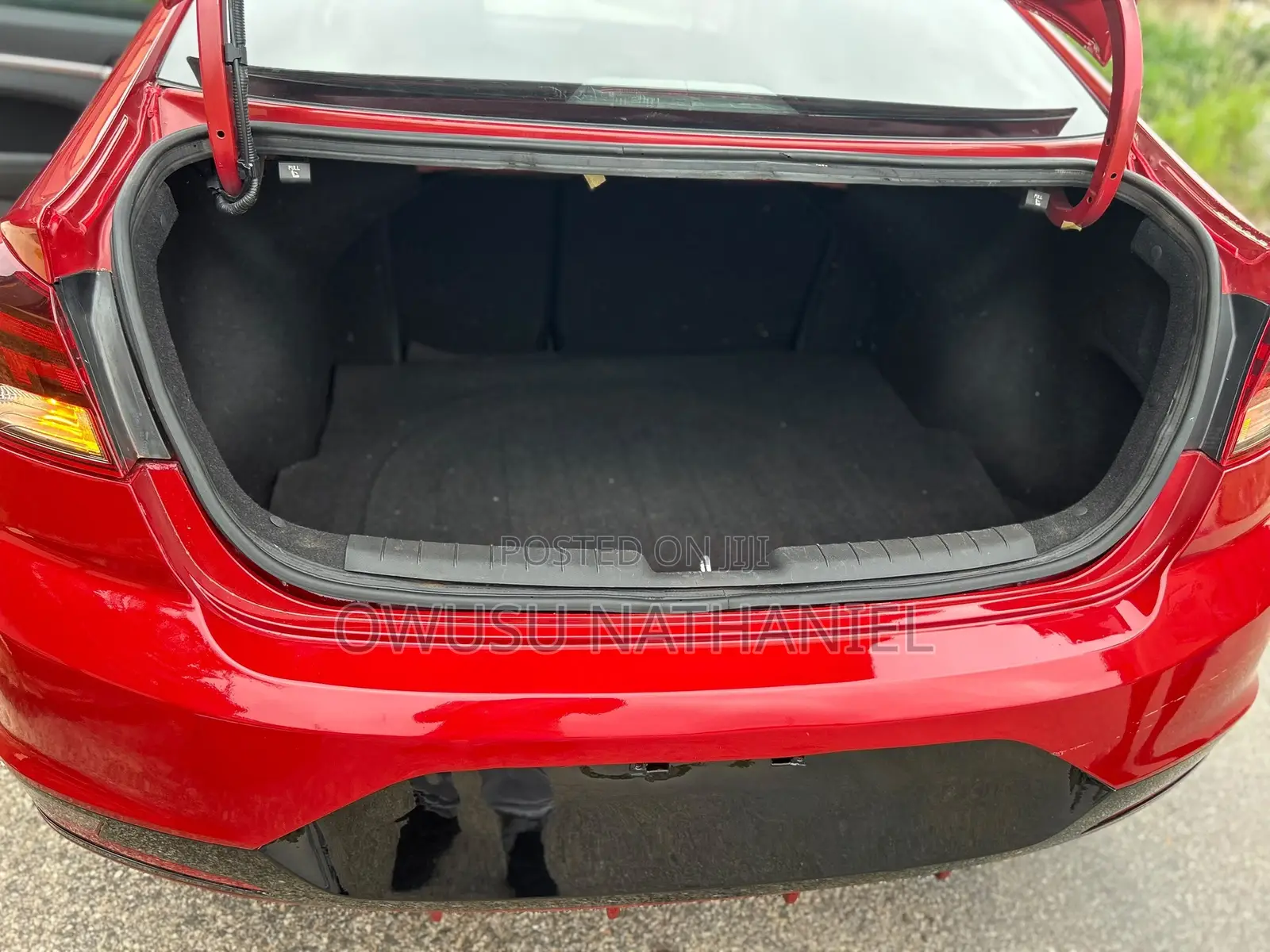 Hyundai Elantra Limited 2020 Red