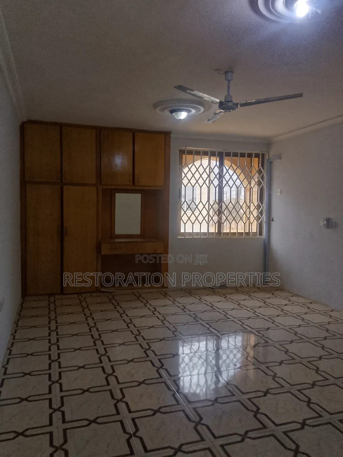 3bdrm Apartment in Adenta, Housing Down for rent
