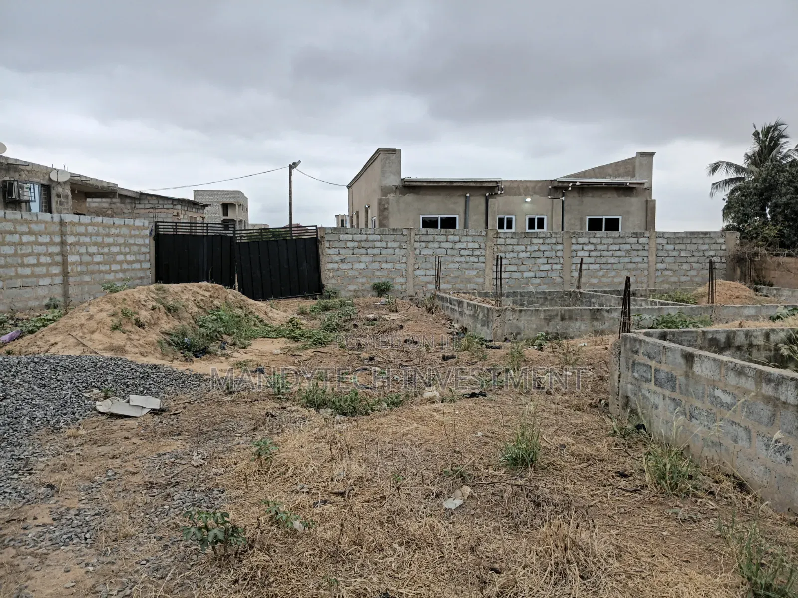 Classic Fenced Land at Katamanso