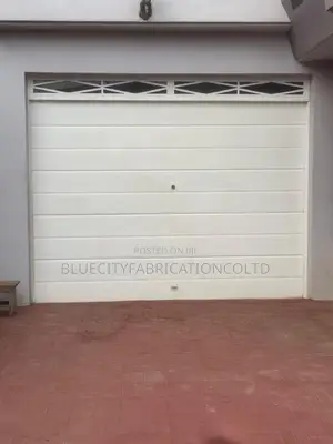 Automatic Garage Door With Smart Motor